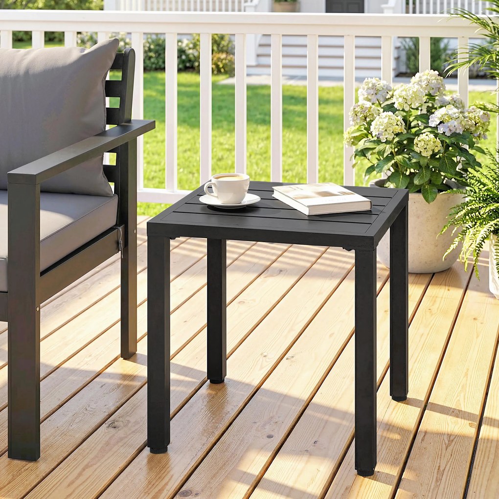Outsunny Măsuță laterală de grădină, masă rezistentă la intemperii cu design lamelar, pătrată, 45 x 45 x 45,5 cm | Aosom Romania