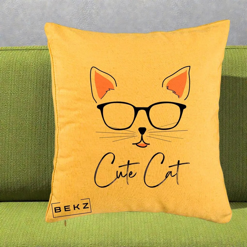 Perna Personalizata Cute Cat cu Ochelari, 40x40 cm, Galben, Husa Detasabila, Perna Inclusa, BEKZ®