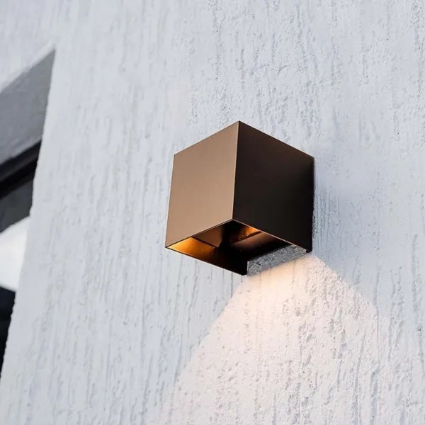 Aplică LED solară cu senzor LED/9W/3,7V IP65 4000K maro