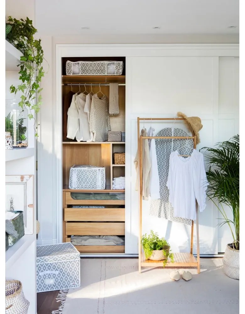 Suport din bambus pentru haine Compactor Range Wood