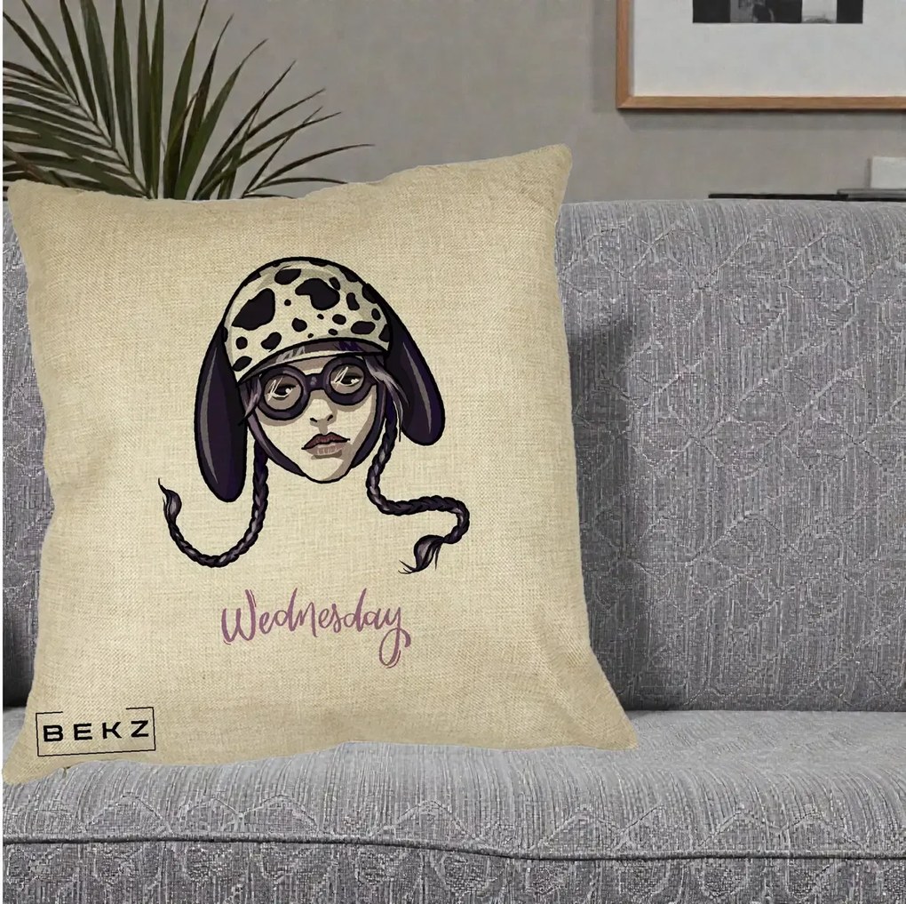 Perna Personalizata Wednesday Addams cu Caine Dalmatian, 40x40 cm, Crem, Husa Detasabila, Perna Inclusa, BEKZ®