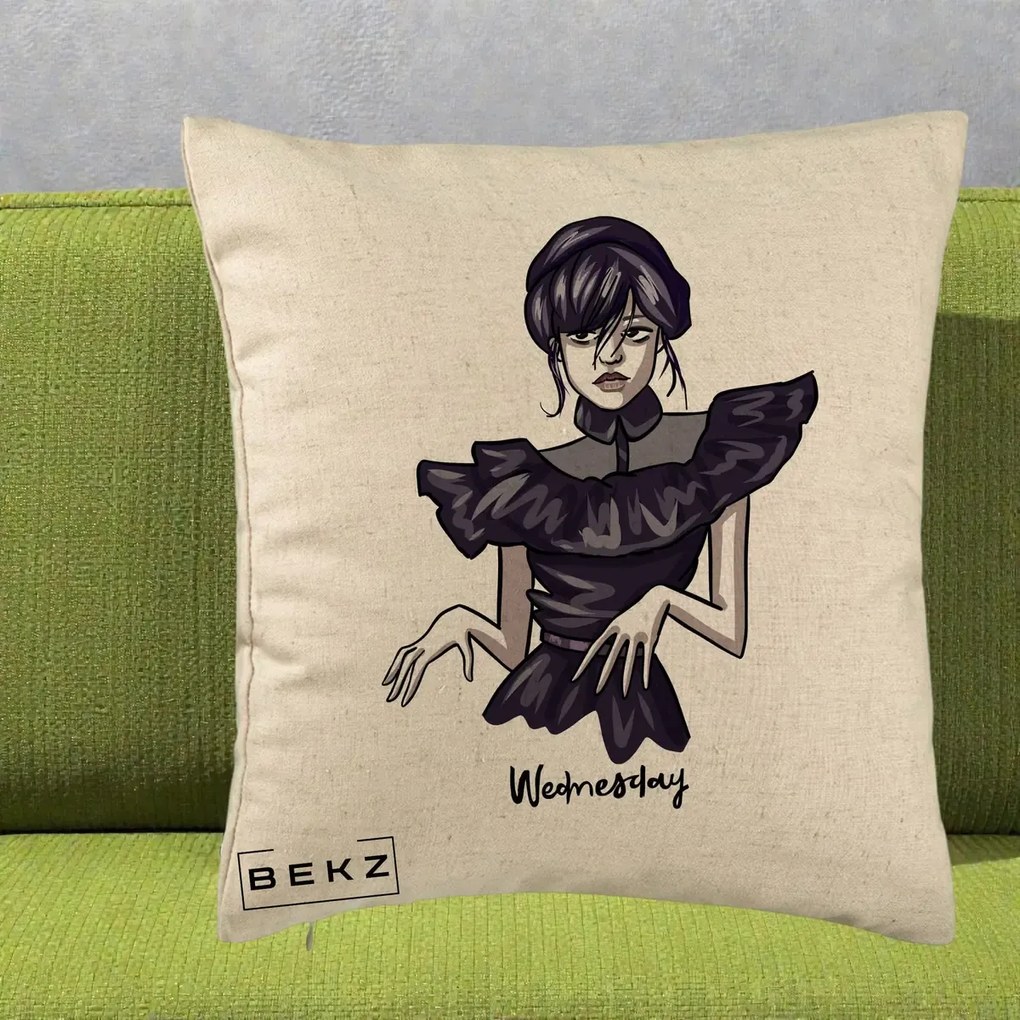 Perna Personalizata Wednesday Addams Dans Gotic, 40x40 cm, Bej, Husa Detasabila, Perna Inclusa, BEKZ®