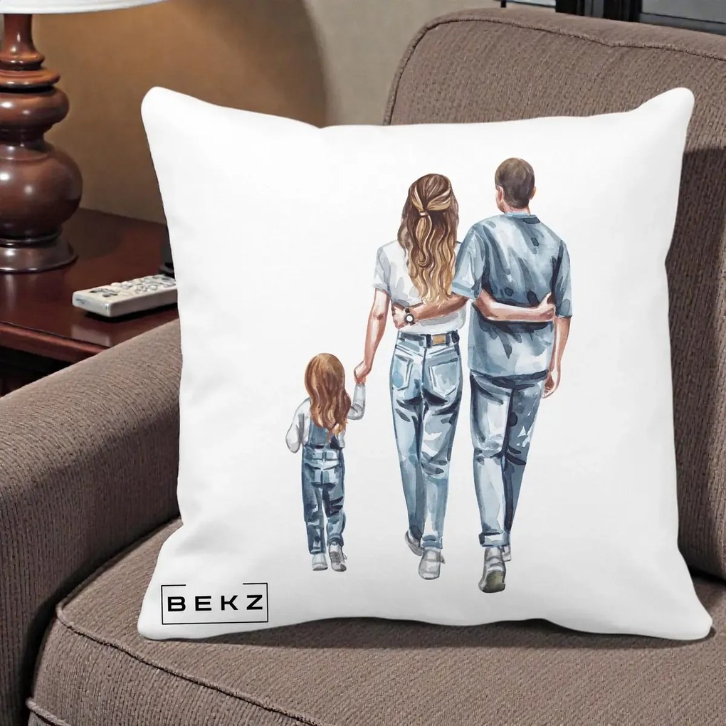 Cadou pentru Familie - Perna Personalizata Familie Acuarela Jeans, 40x40 cm, Alba Mata, Husa Detasabila, Perna Inclusa, BEKZ®