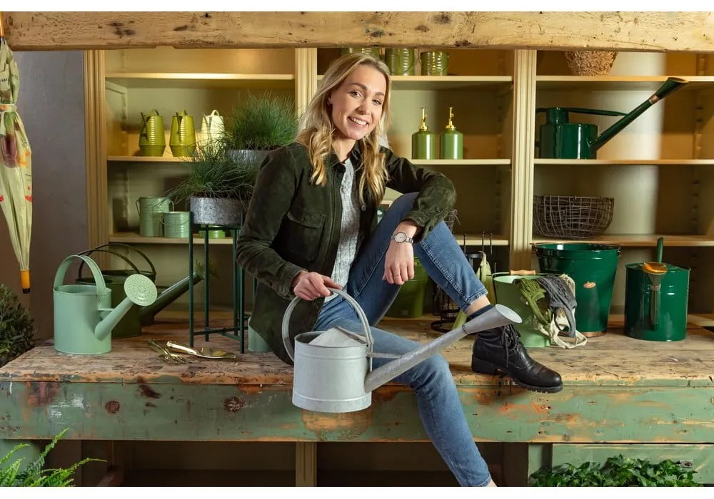 Stropitoare din metal 4,6 l – Esschert Design