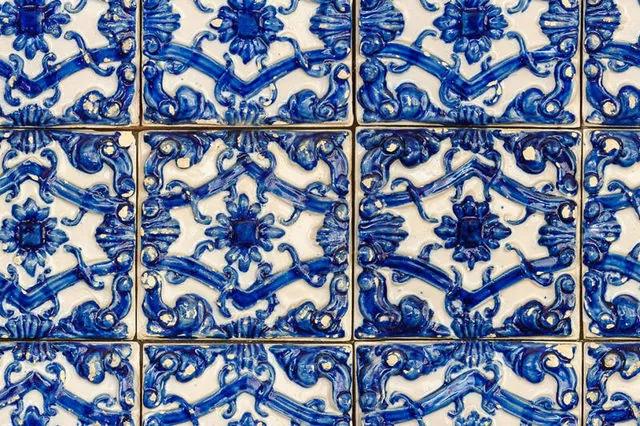 Tapet albastru Artisan Tiles Rebel Walls