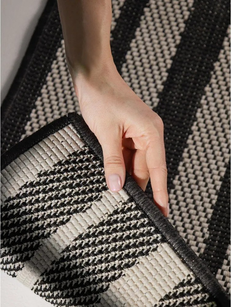 Covor pentru exterior și interior negru/crem 160x230 cm Haringey Allington – Ted Baker