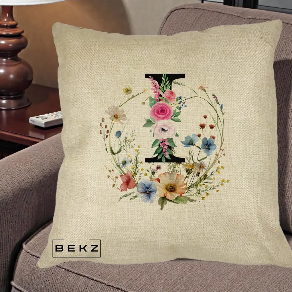 Cadou Personalizat - Perna Personalizata Monogram Litera I cu Flori Acuarela, 40x40 cm, Crem, Husa Detasabila, Perna Inclusa, BEKZ®