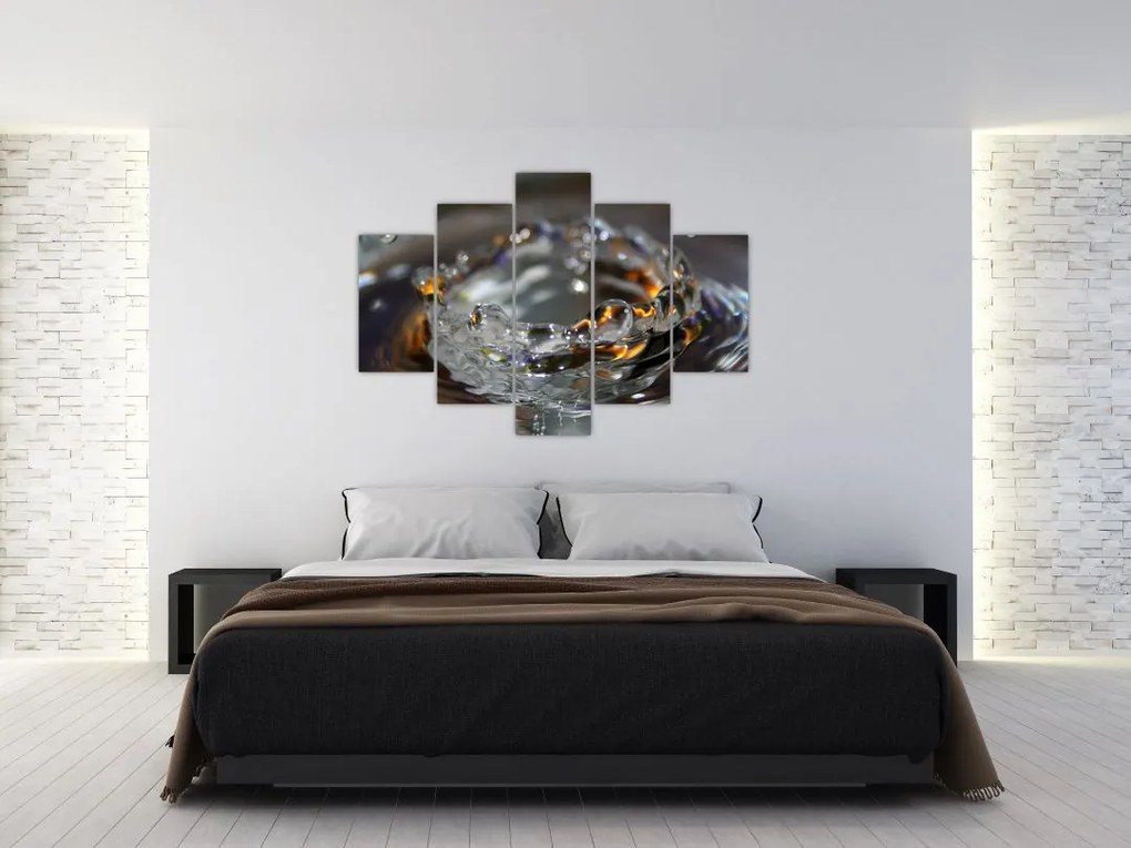 Tablou cu brățara din picături de apă (150x105 cm)