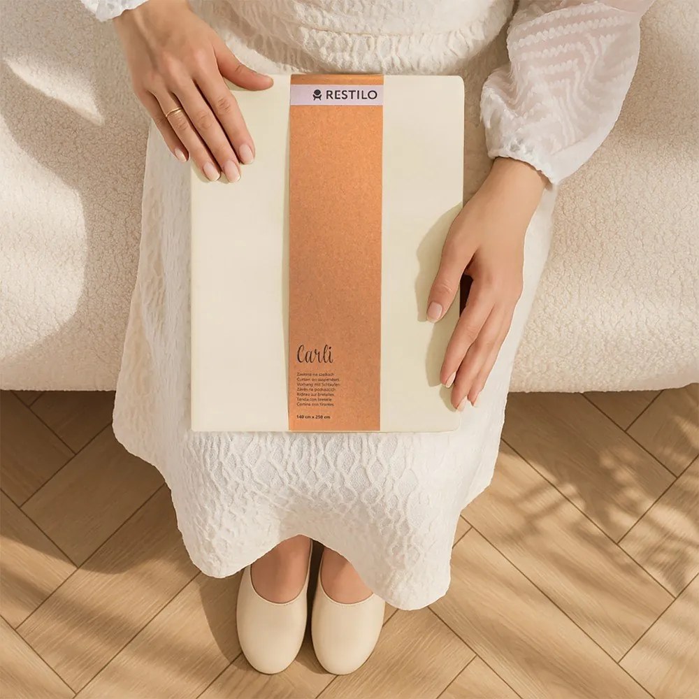 Draperie fildeș dimout (semi-opacă) 140x250 cm Carli – Restilo