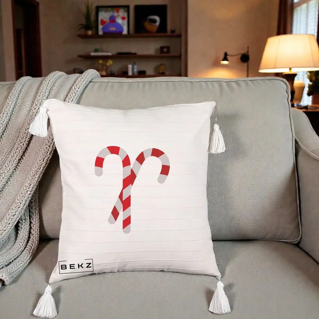 Perna Decorativa Candy Cane de Craciun, 40x40 cm, Bej cu Franjuri, Husa Detasabila, Perna Inclusa, BEKZ®