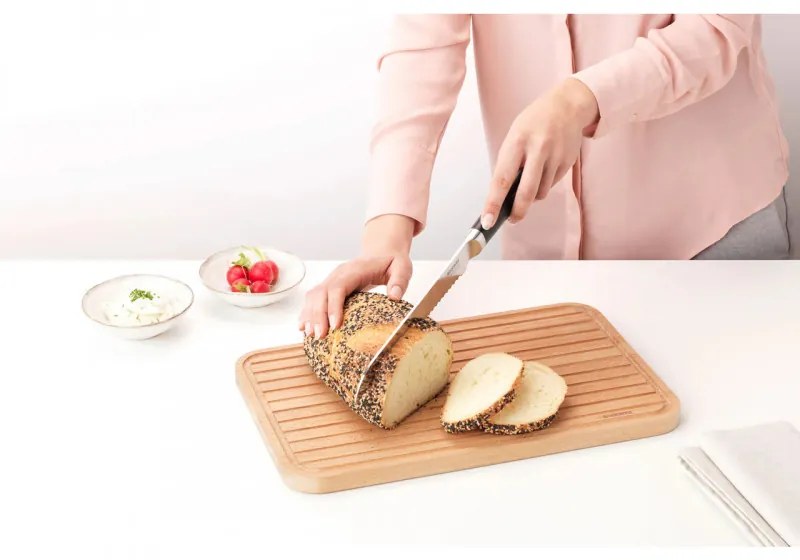 Cuțit de pâine Brabantia Profle 1003295, 20 cm, Oțel călit, Rezistent la zgârieturi și coroziune, Negru