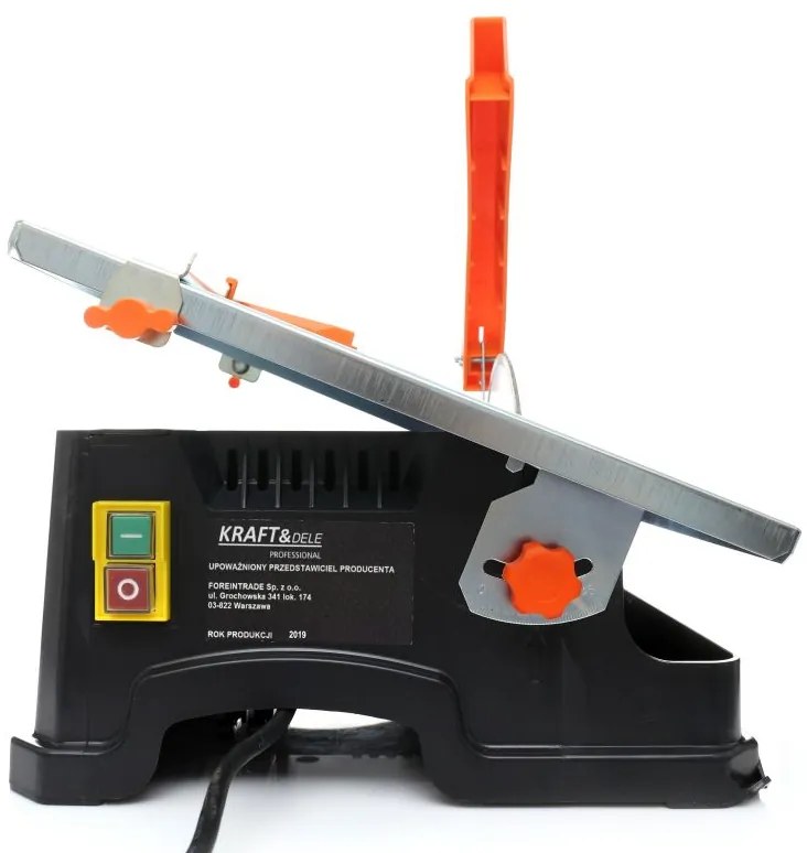 Tăietor de plăci de masă 4 500 rpm, 1 800 W KD549