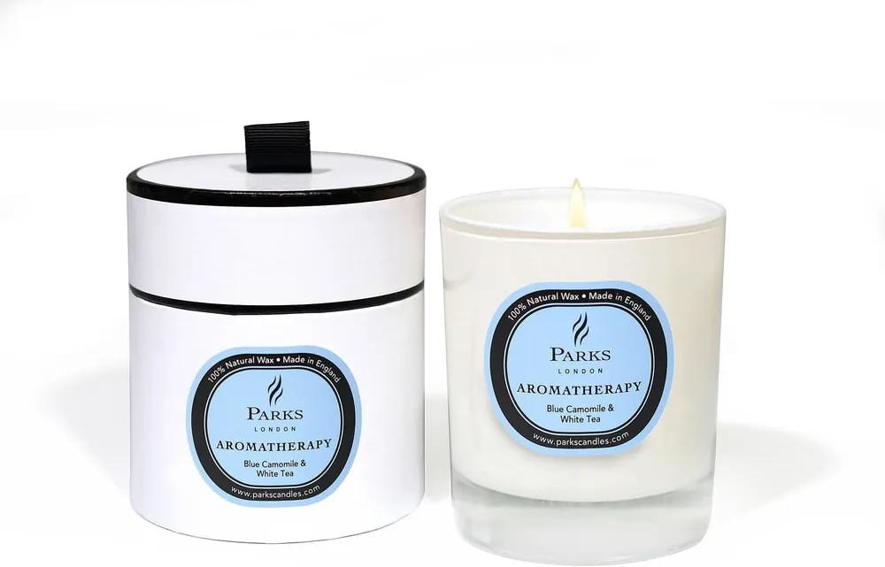 Lumânare parfumată Parks Candles London Aromatherapy, aromă de mușețel și ceai alb, 50 ore