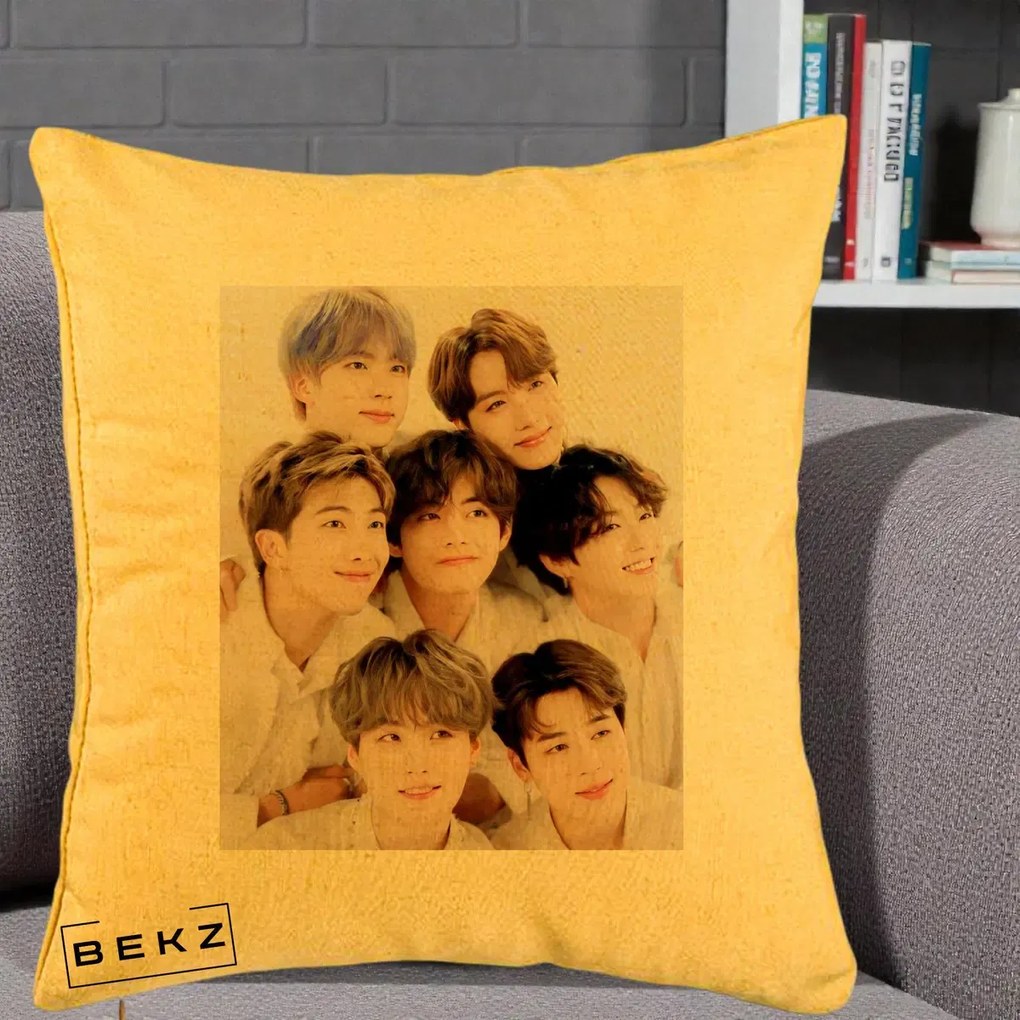 Perna Personalizata K-pop BTS Foto Grup Fete Albe, 40x40 cm, Galben, Husa Detasabila, Perna Inclusa, BEKZ®