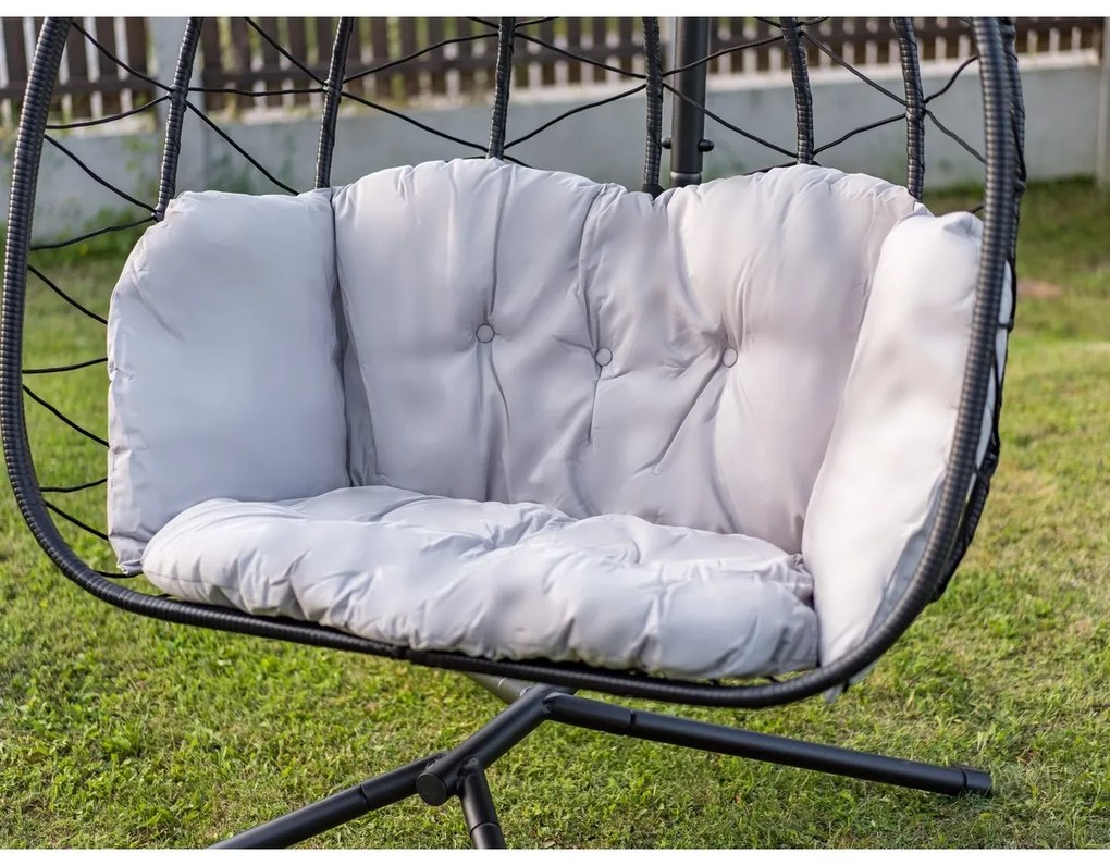 Happy Green Fotoliu suspendat din rattan Villa Big, 120 x 110 x 200 cm