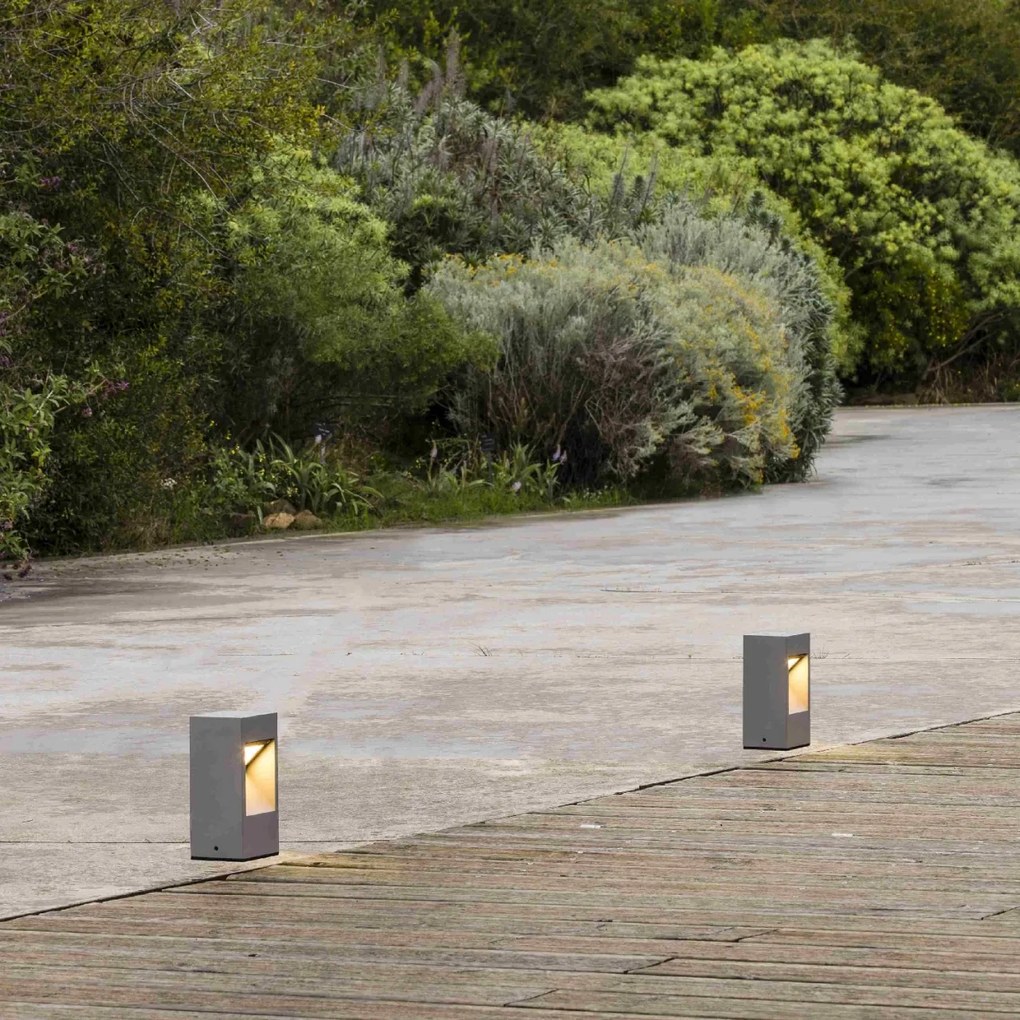 Mini Stalp LED iluminat exterior design modern IP65 CAST h-30cm