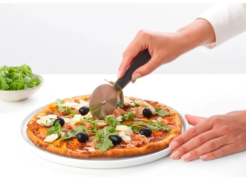 Cutit pentru pizza Brabantia Tasty+ 1008888, Orificiu de agatat, Otel calit, Gri inchis