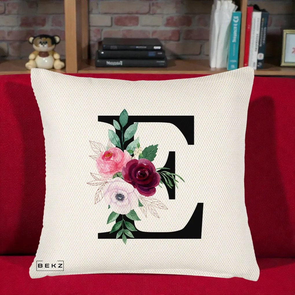 Cadou Personalizat - Perna Personalizata Monograma Florala Litera E, 40x40 cm, Crem Reliefat, Husa Detasabila, Perna Inclusa, BEKZ®