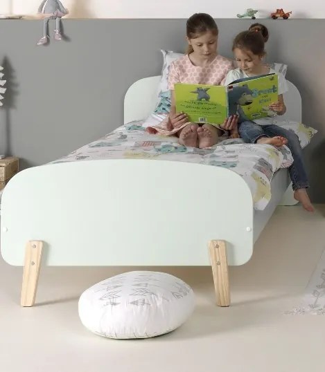 Set KIDDY în verde mentă format dintr-un Pat copii (90x200) și o noptieră.