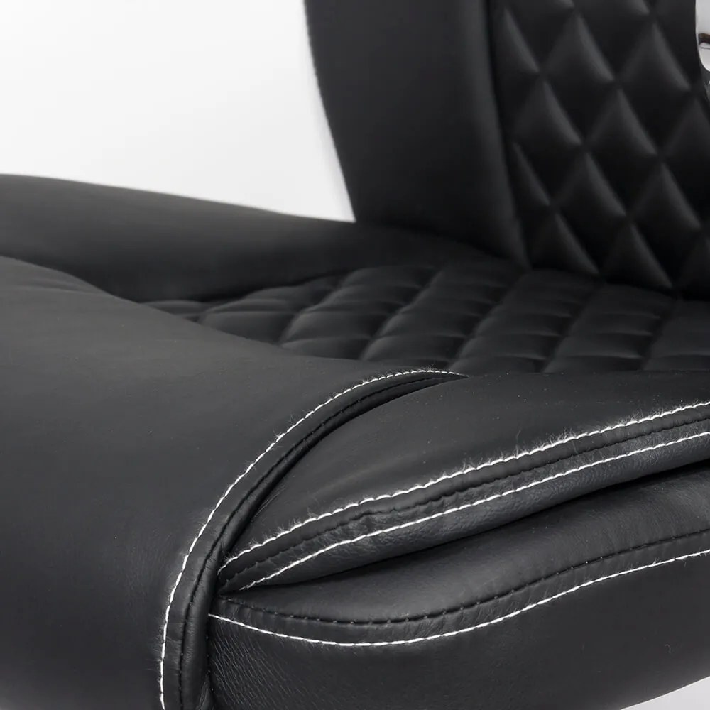 Scaun Directorial OFF 313 Negru – rezistent până la 150 Kg, ergonomic, cu șezut pe arcuri