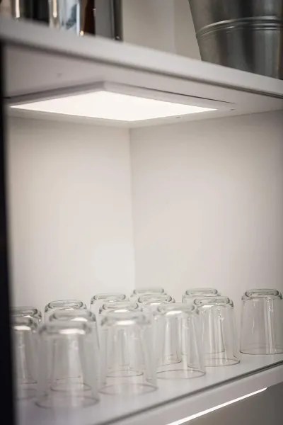 Corp de iluminat LED pentru mobilier cu senzor CABINET LED/14W/230V Ledvance