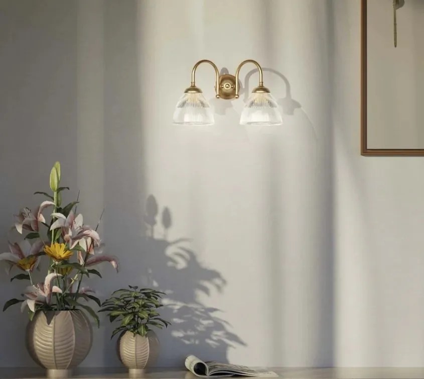 Aplica de perete stil neoclasic din alama si abajur ceramic Elide