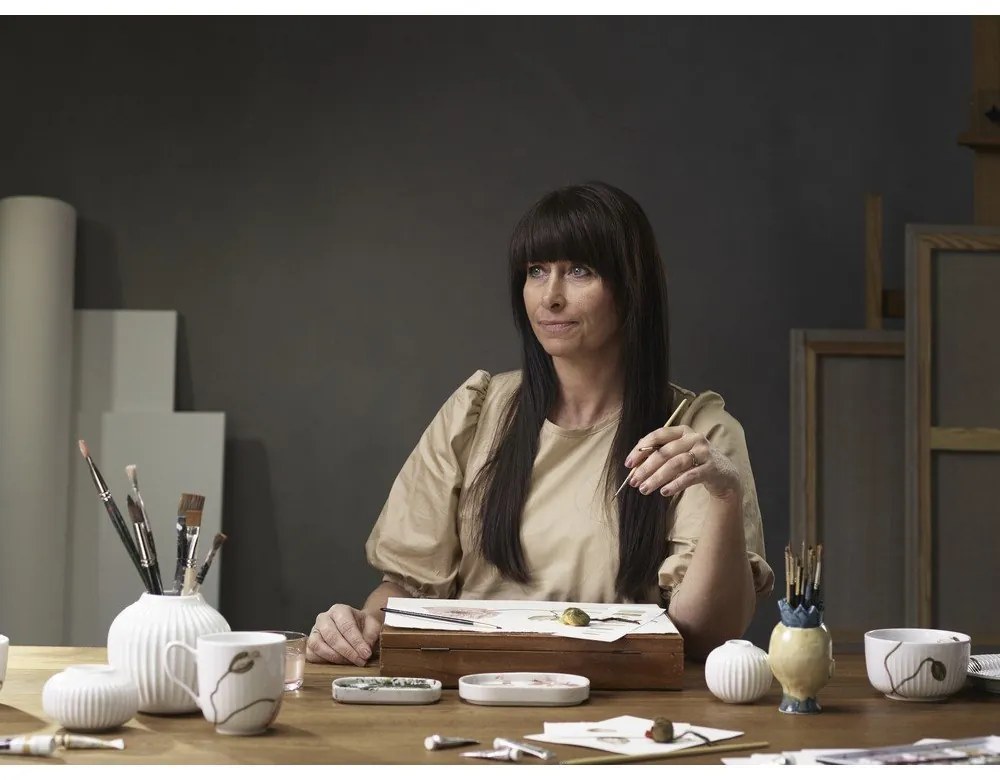 Cană din porțelan Kähler Design Hammershøi Poppy, 330 ml, alb