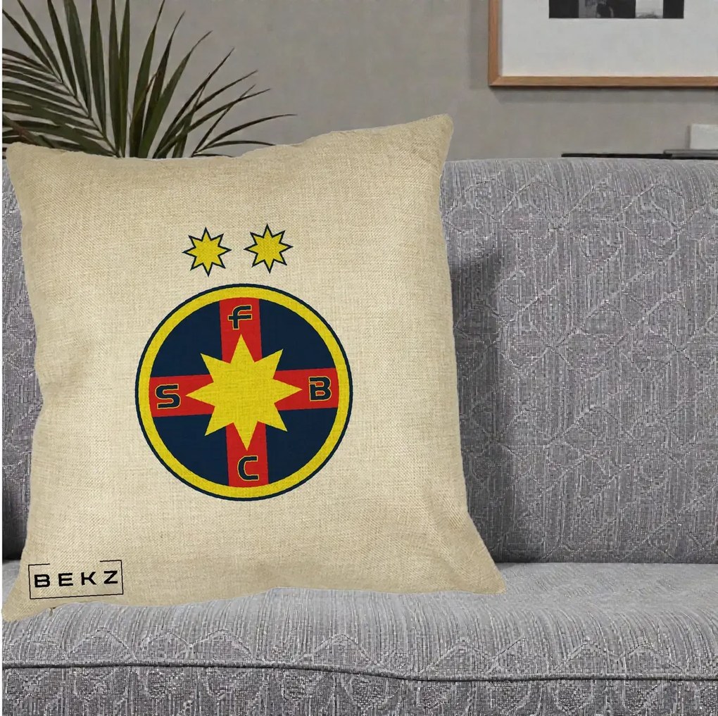 Perna Personalizata FCSB Fotbal Club Steaua Bucuresti, 40x40 cm, Crem, Husa Detasabila, Perna Inclusa, BEKZ®