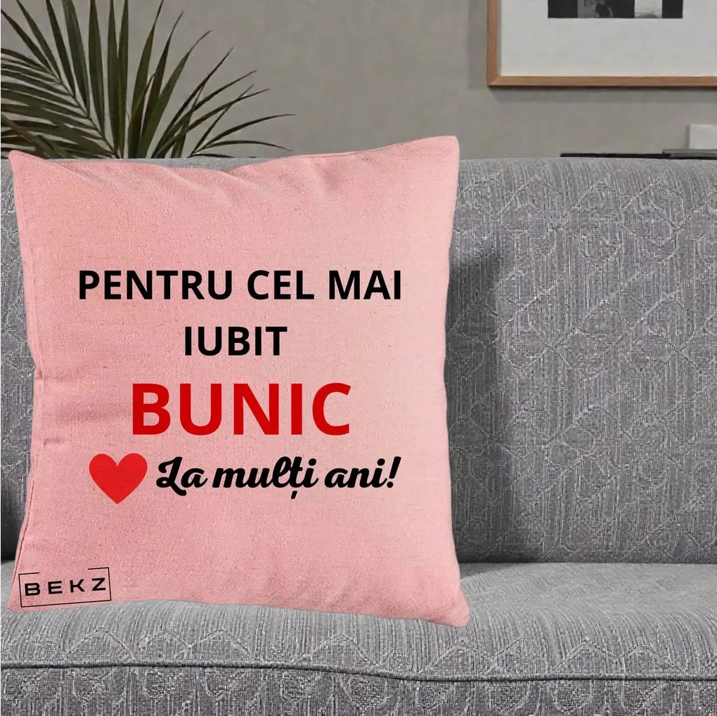 Cadou pentru Bunic - Perna Personalizata Pentru Cel Mai Iubit Bunic La Multi Ani Rosu, 40x40 cm, Roz, Husa Detasabila, Perna Inclusa, BEKZ®