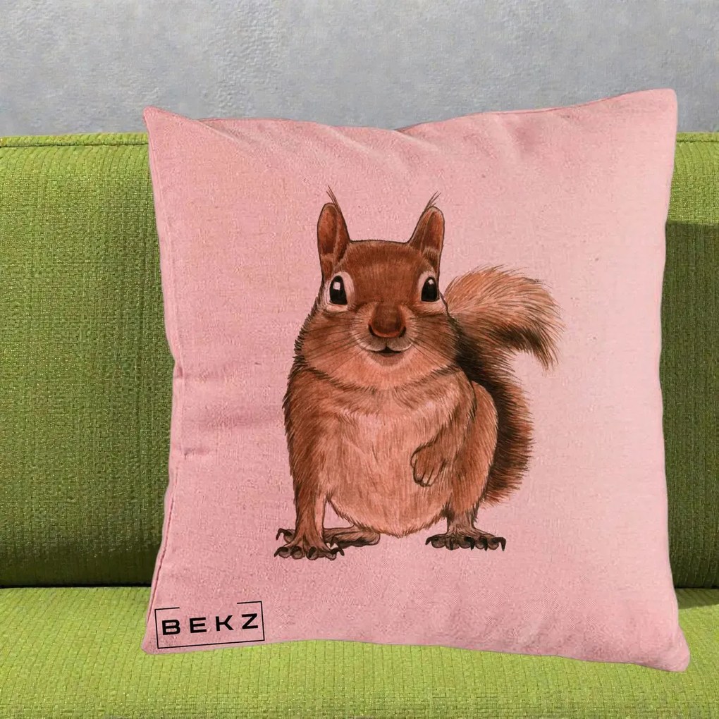 Perna Decorativa Veverita Acuarela, 40x40 cm, Roz, Husa Detasabila, Perna Inclusa, BEKZ®