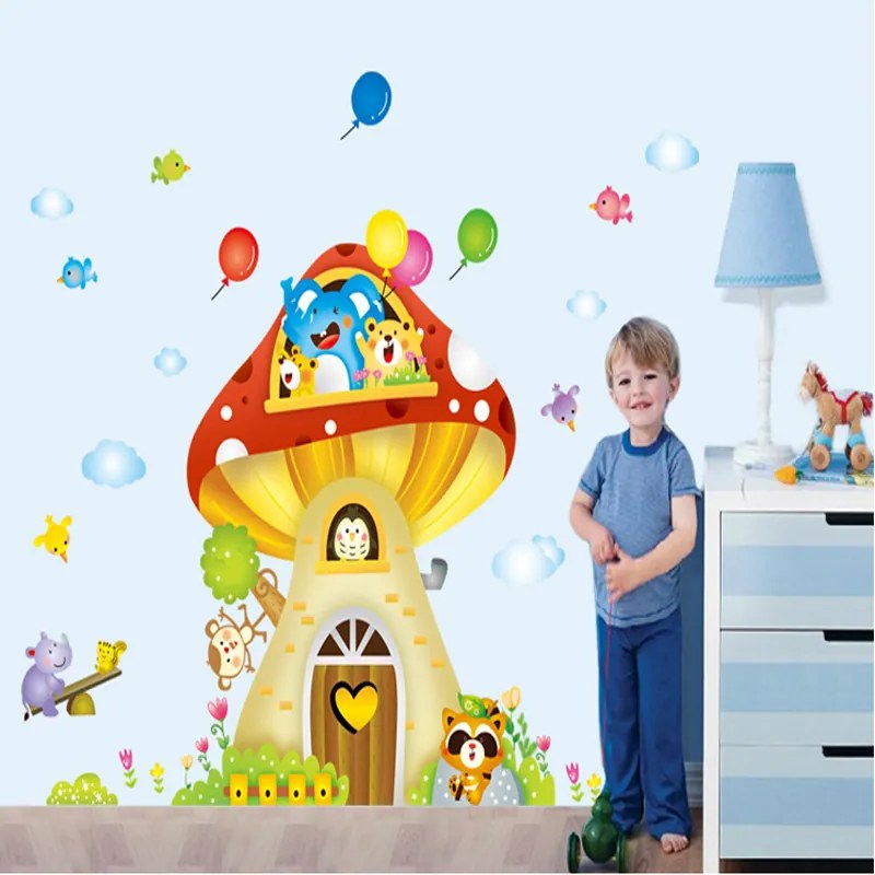Sticker perete Mushroom house