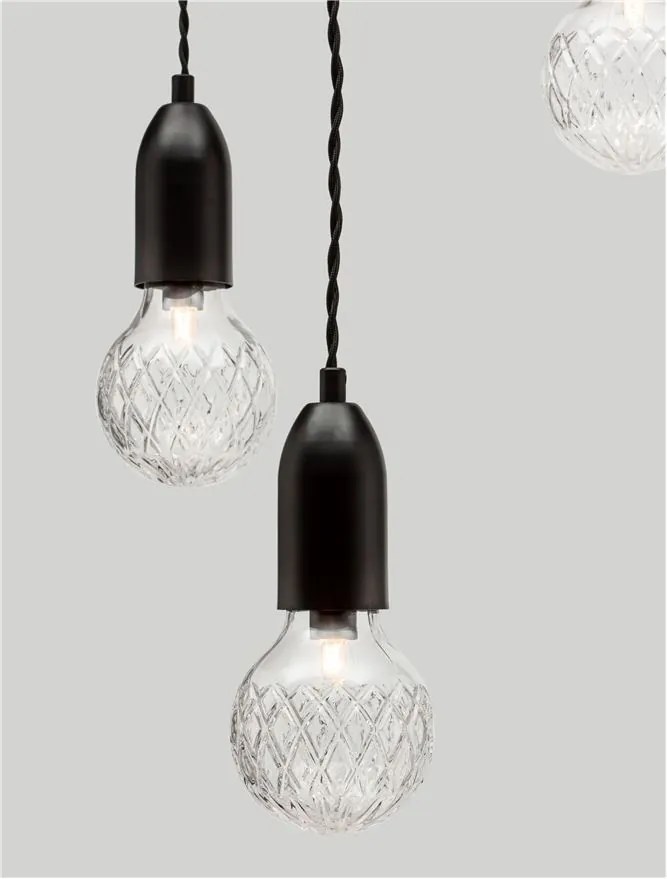 Lustra moderna cu 3 pendule design minimalist VEDA