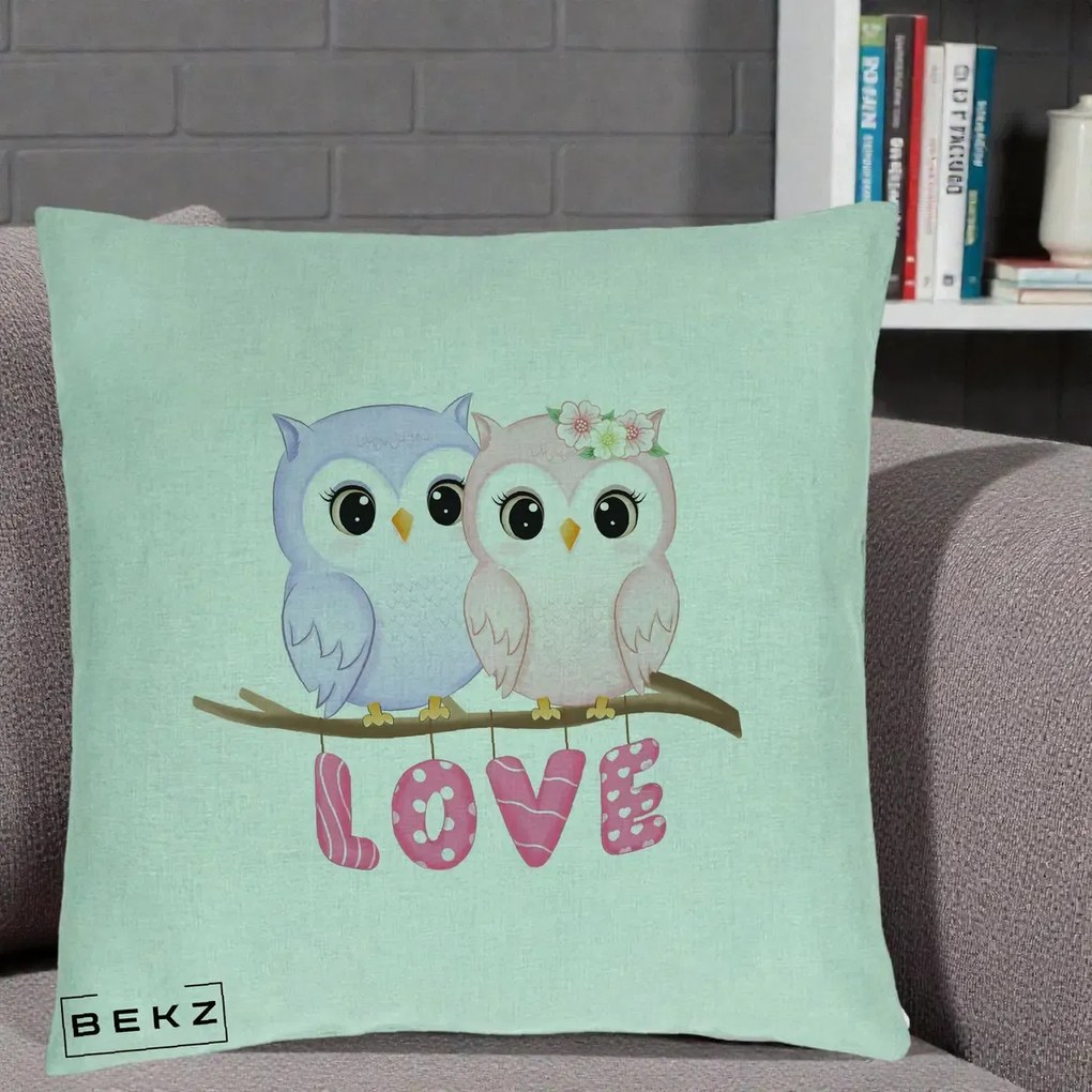Perna Decorativa Love Bufnite Indragostite pe Crenguta Roz si Mov, 40x40 cm, Verde Menta, Husa Detasabila, Perna Inclusa, BEKZ®