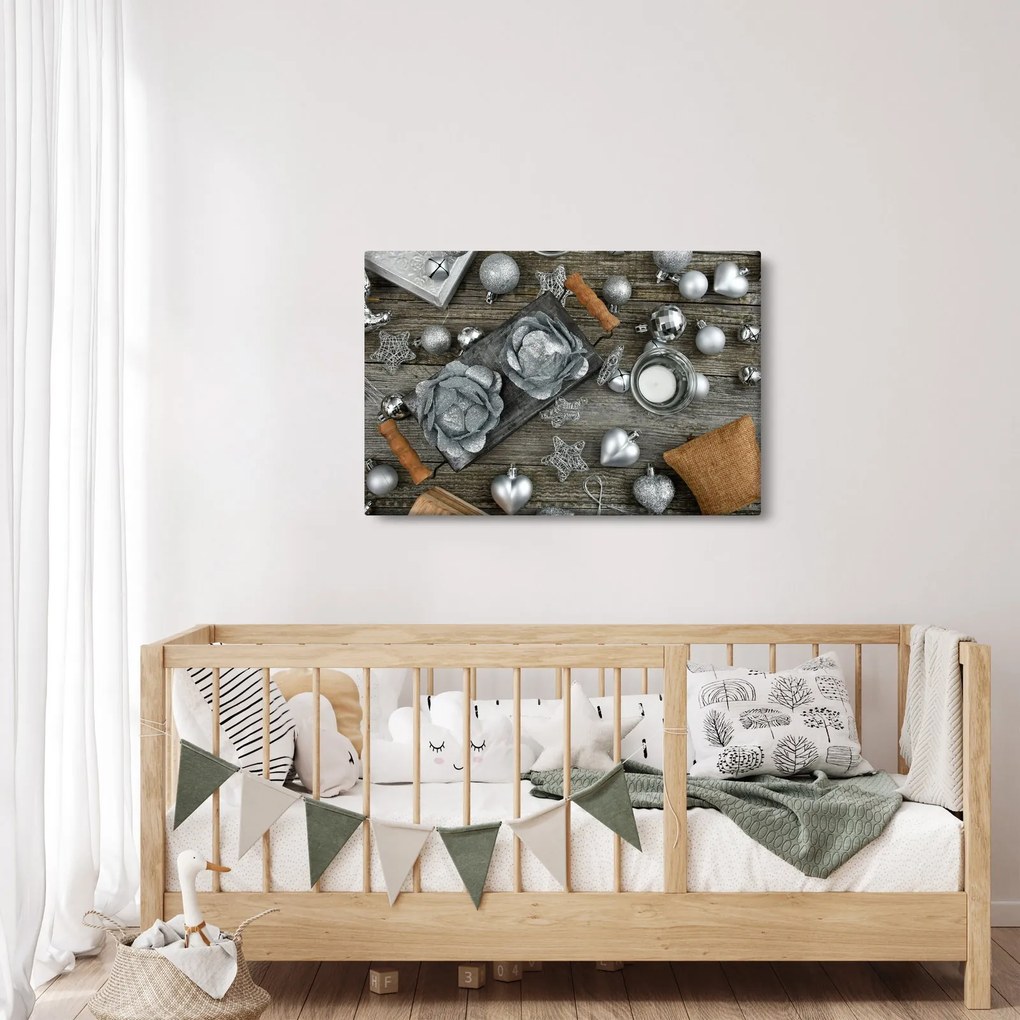 Tablou - decorațiuni argintii de Crăciun (90x60 cm)
