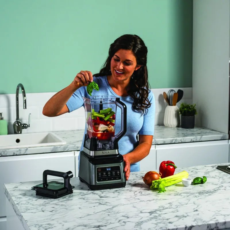 Blender Ninja BN800EU, 1200W, 2.1L, 3in1, Auto-iQ, 3 viteze, 21.000 rpm, Fara BPA, Zdrobire gheata, Negru