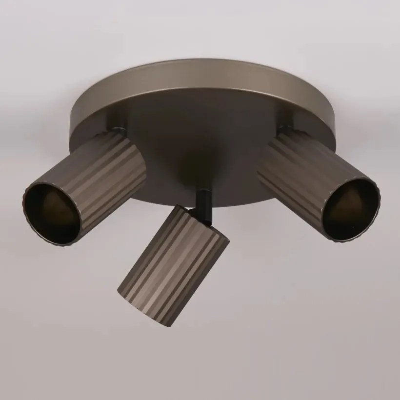 Aplica cu 3 spoturi din aluminiu canelat Anna bronz