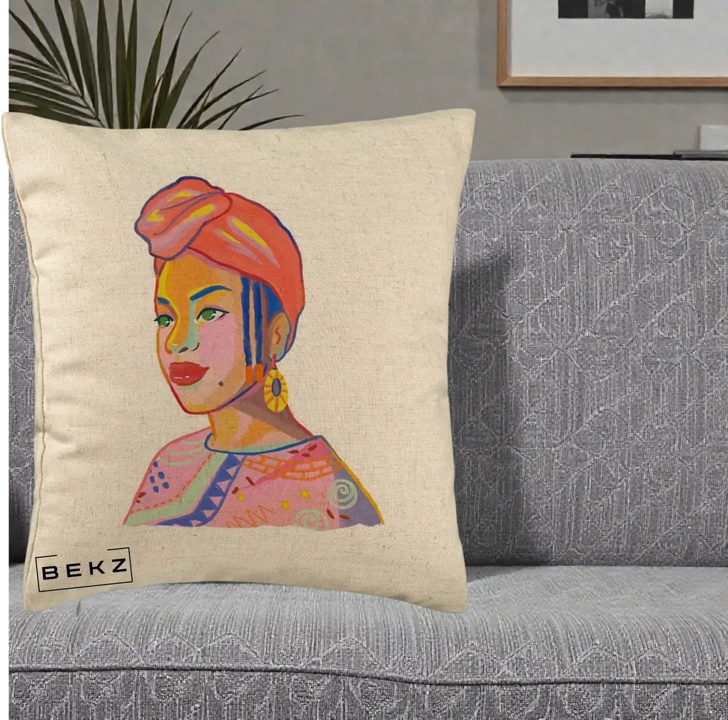 Perna Decorativa Portret Femeie Africana, 40x40 cm, Bej, Husa Detasabila, Perna Inclusa, BEKZ®