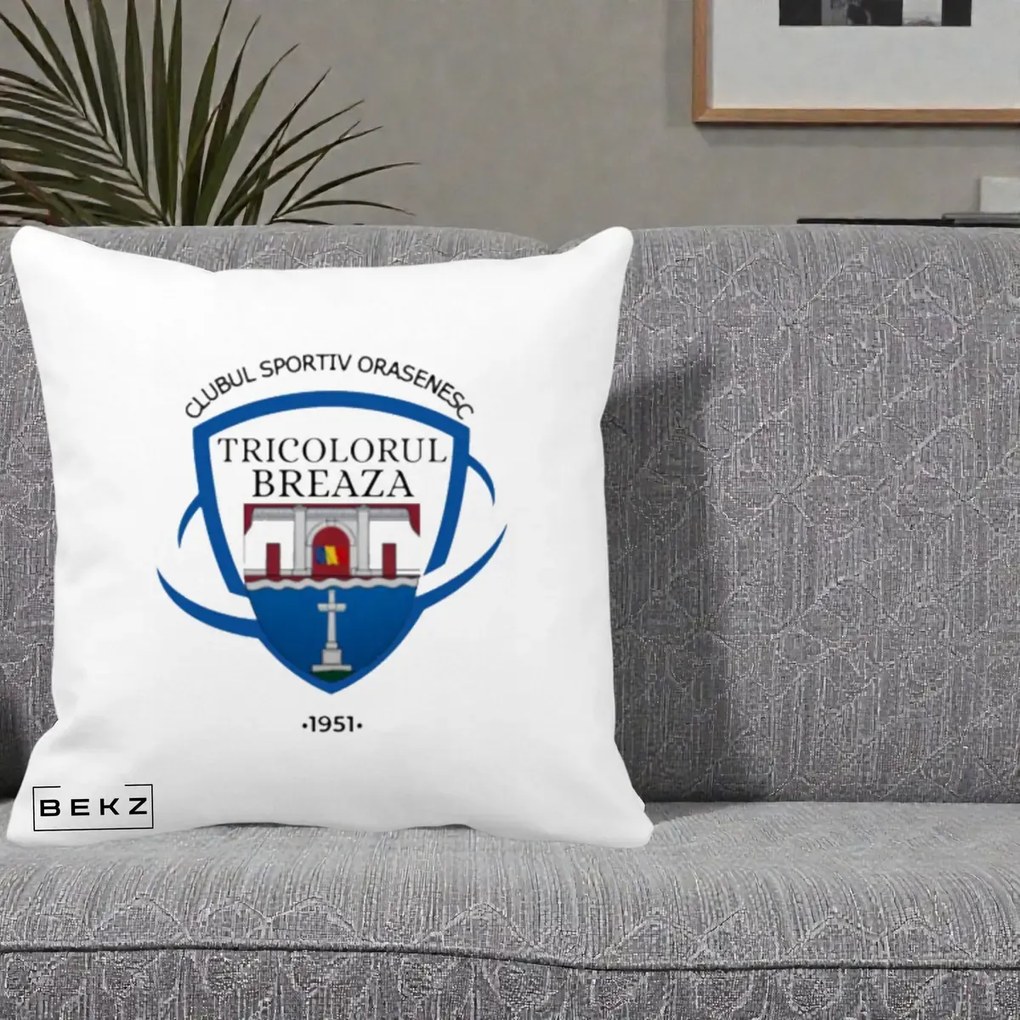 Perna Personalizata CSO Tricolorul Breaza 1951, 40x40 cm, Alba Mata, Husa Detasabila, Perna Inclusa, BEKZ®