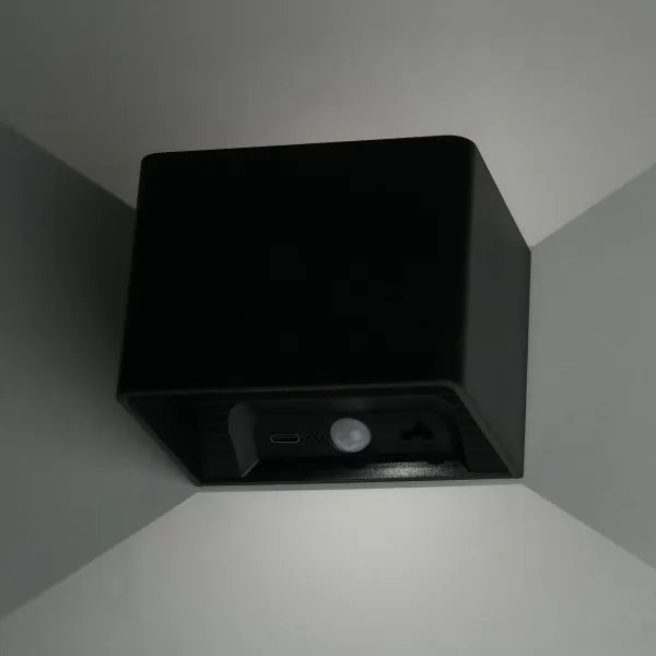 Aplică LED cu senzor MIRI LED/2,5W/3,7V 3000-6400K 4000 mAh negru