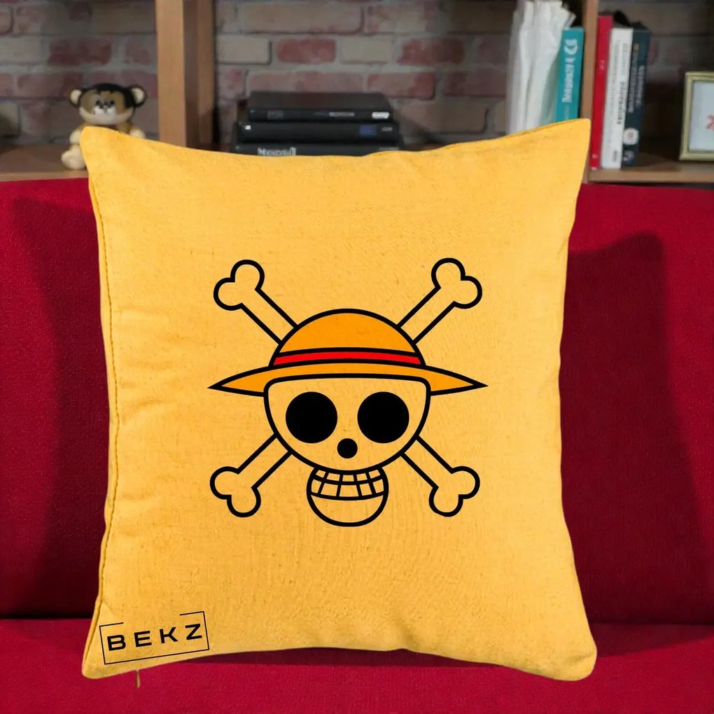 Perna Personalizata One Piece Jolly Roger Straw Hat Pirates, 40x40 cm, Galben, Husa Detasabila, Perna Inclusa, BEKZ®