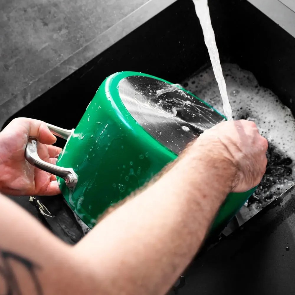 Oală cu capac/cu suprafață ceramică 5,5 l adecvată pentru plita cu inducție Meda 3.0 – FABINI