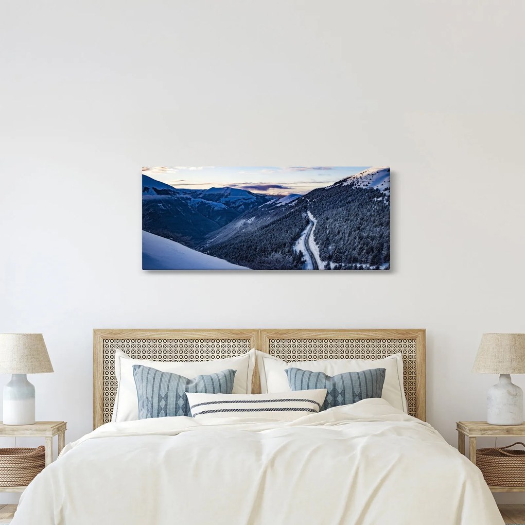 Tablou - Pantă înzăpezită (120x50 cm)