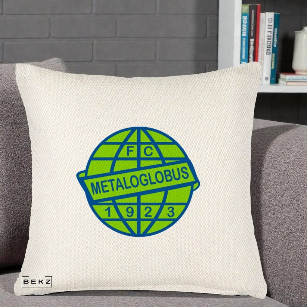 Perna Personalizata FC Metaloglobus Bucuresti 1923 Fotbal, 40x40 cm, Crem Reliefat, Husa Detasabila, Perna Inclusa, BEKZ®