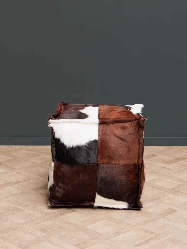 Puf din piele de vacă cu păr, maro, cu panouri în patchwork, 46 x 46 x 46 cm, „Brown”