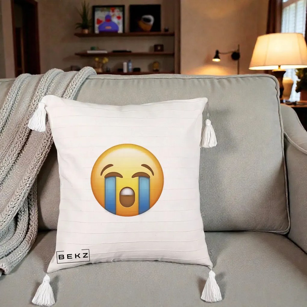 Perna Decorativa Emoji Plange, 40x40 cm, Bej cu Franjuri, Husa Detasabila, Perna Inclusa, BEKZ®