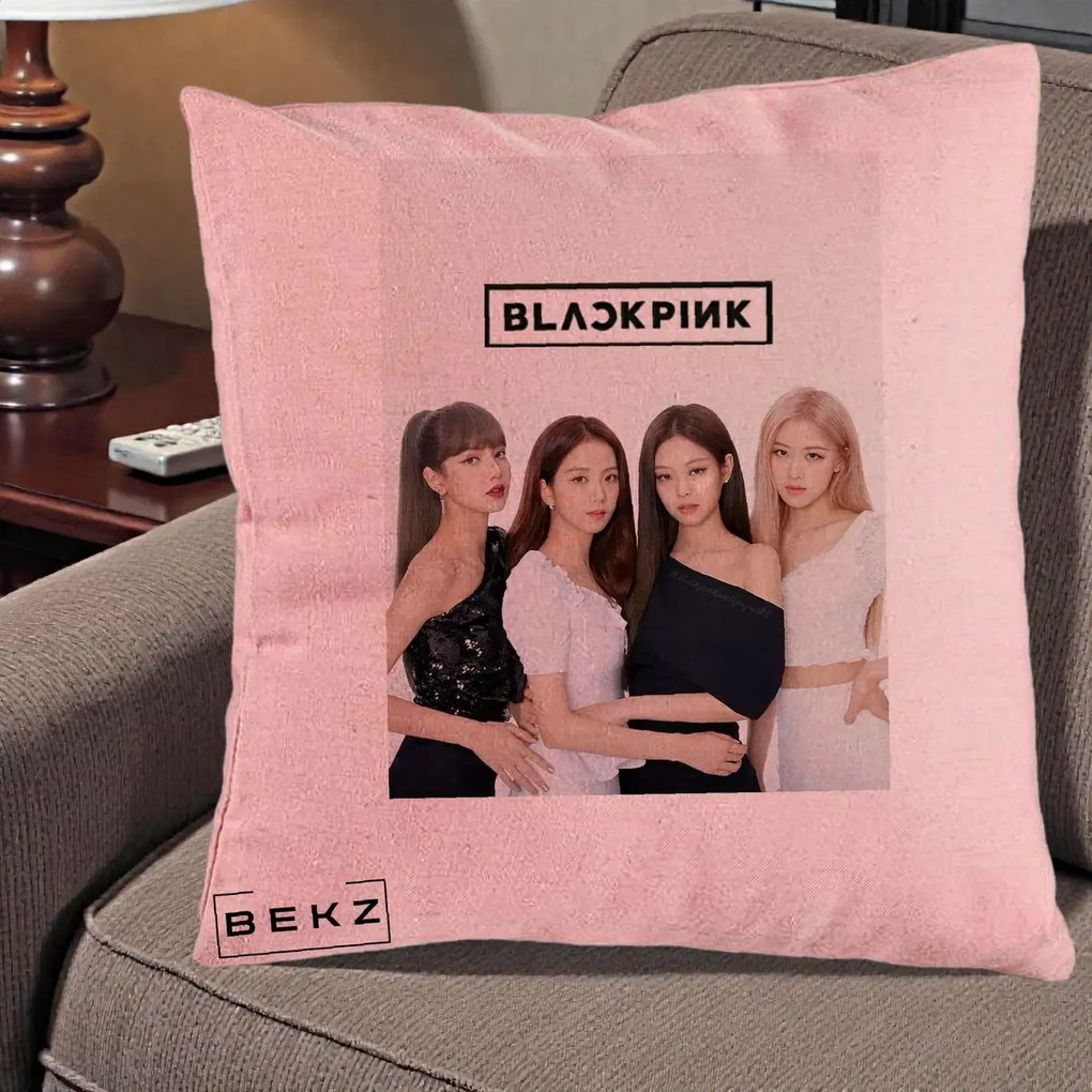 Perna Personalizata K-pop BLACKPINK Foto Grup-Negru, 40x40 cm, Roz, Husa Detasabila, Perna Inclusa, BEKZ®