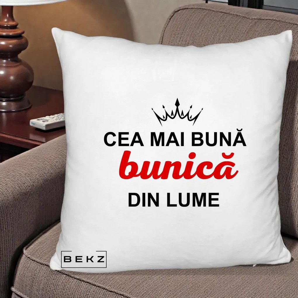 Cadou pentru Bunica - Perna Personalizata Cea Mai Buna Bunica Din Lume Coroana Neagra, 40x40 cm, Alb Pufos, Husa Detasabila, Perna Inclusa, BEKZ®