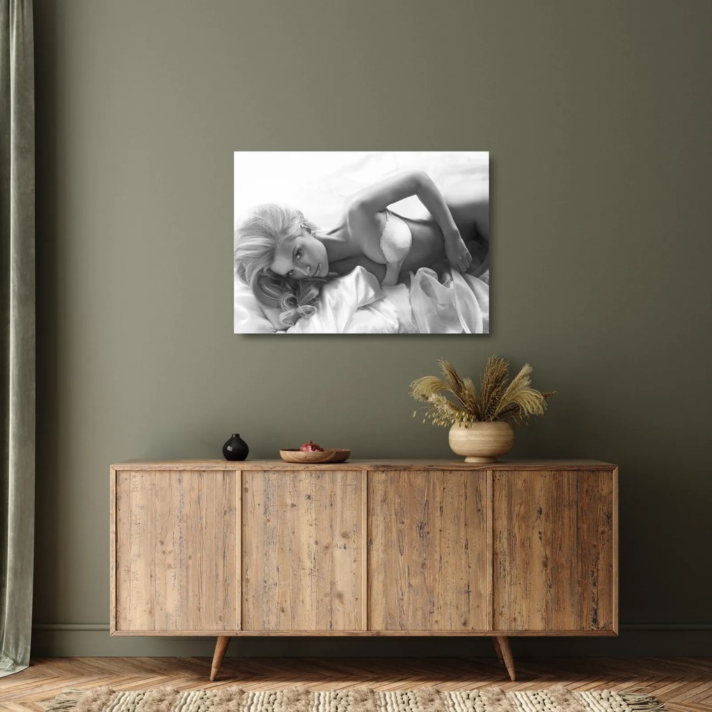 Tablou pe sticlă - Boudoir alb-negru (70x50 cm)