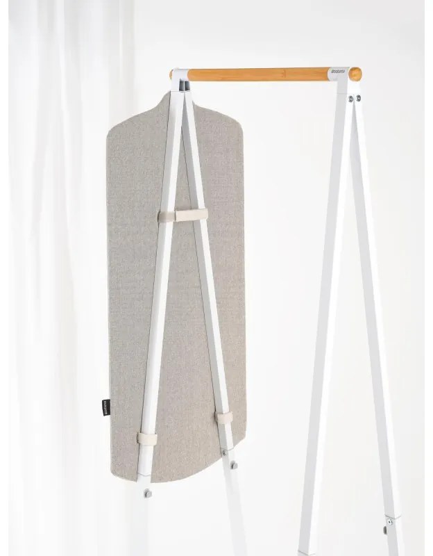 Accesoriu pentru calcarea cu aburi pe verticala Brabantia Linn 1008937, Instalare usoara, Reglabil, Gri