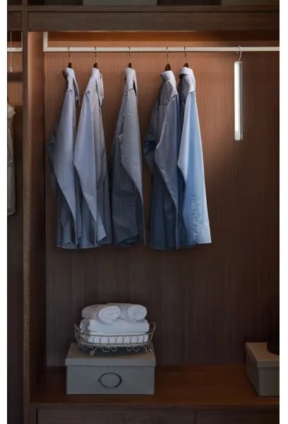 Osram - Lampă de orientare suspendată cu LED și senzor MOBILE LED/2,35W/5V